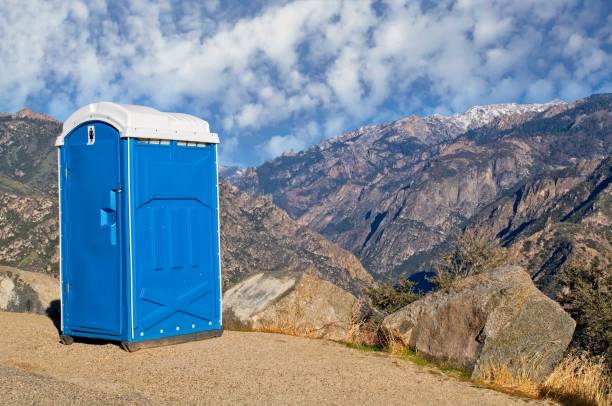 Best Construction site porta potty rental  in Navarre, OH