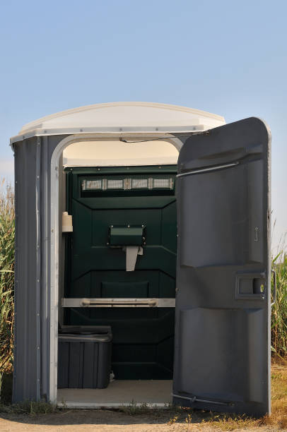 Best Sanitation services for porta potties  in Navarre, OH