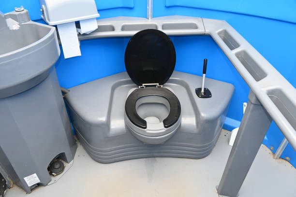 Best Temporary restroom rental  in Navarre, OH
