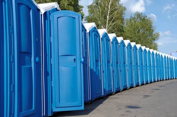 Best Affordable portable toilet rental  in Navarre, OH